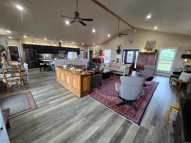 5 Irish Hills Road, Edgemont, AR 72044