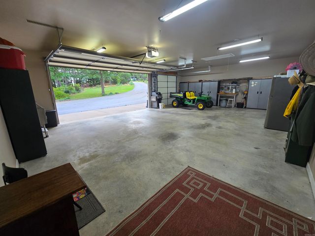 5 Irish Hills Road, Edgemont, AR 72044