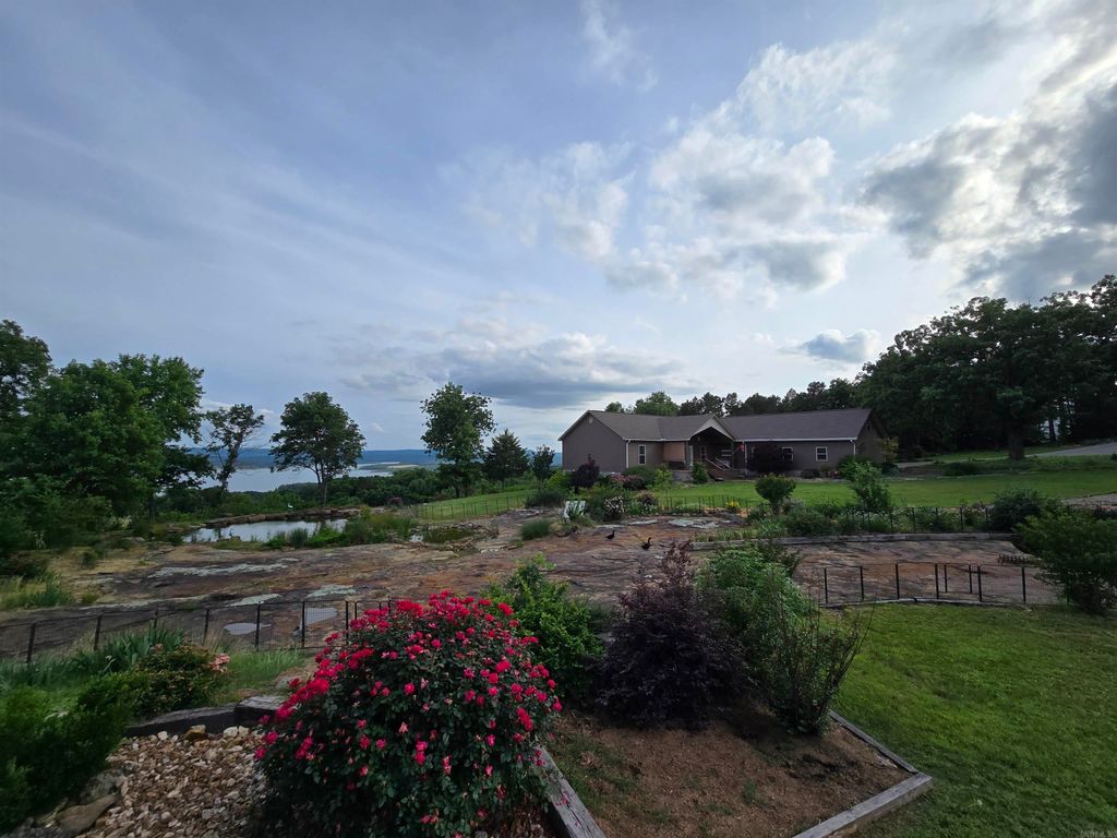 5 Irish Hills Road, Edgemont, AR 72044