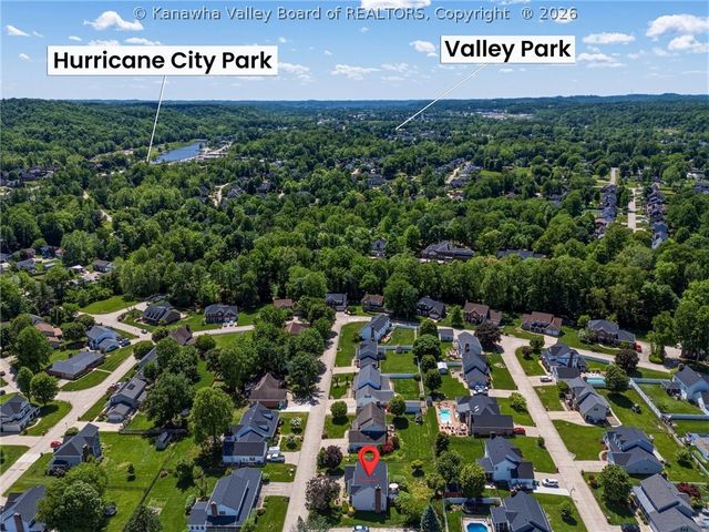 8 Meadow Ridge Drive, Hurricane, WV 25526
