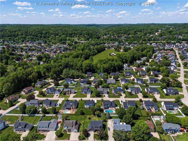 8 Meadow Ridge Drive, Hurricane, WV 25526