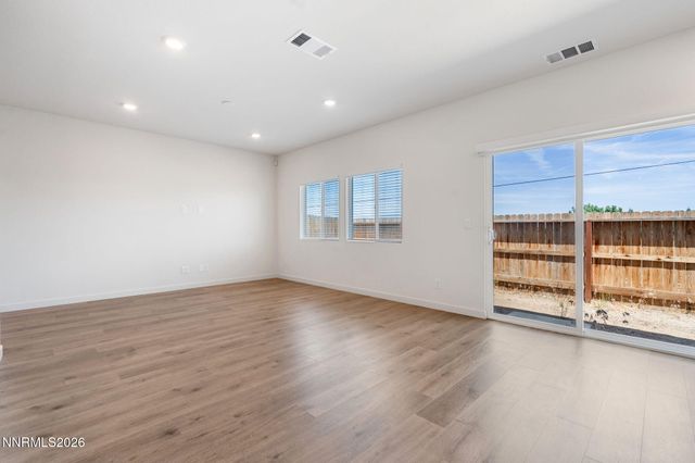 7745 Wandering Way, Reno, NV 89506