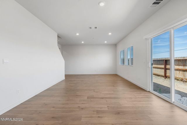 7745 Wandering Way, Reno, NV 89506