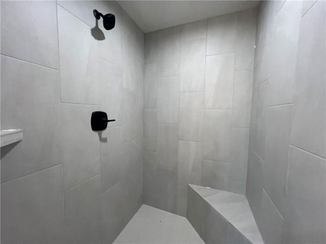 28407 W 161st Street, Gardner, KS 66030