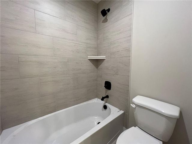 28407 W 161st Street, Gardner, KS 66030