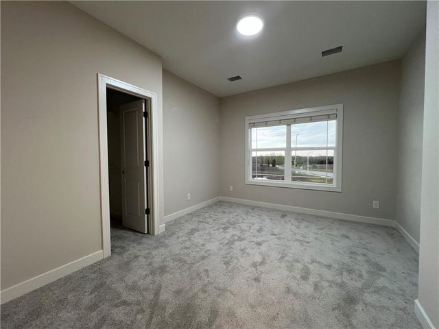 28407 W 161st Street, Gardner, KS 66030