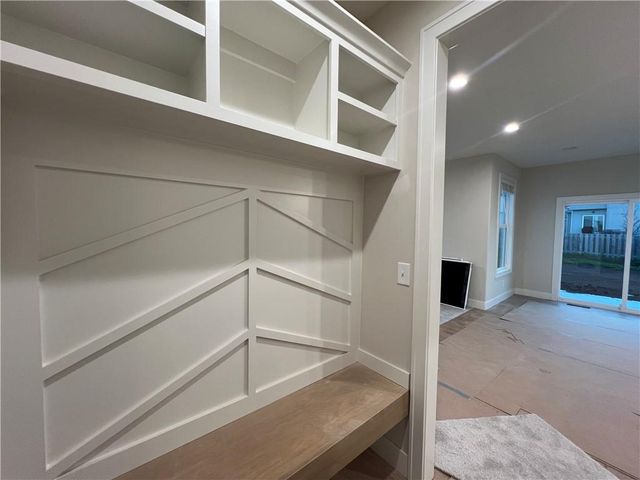 28407 W 161st Street, Gardner, KS 66030