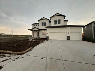 28407 W 161st Street, Gardner, KS 66030