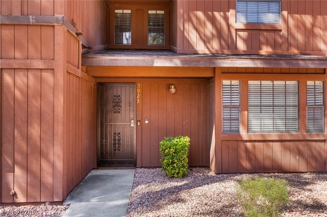 5923 Laredo Street, Las Vegas, NV 89146