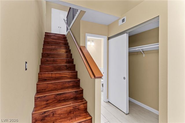 5923 Laredo Street, Las Vegas, NV 89146