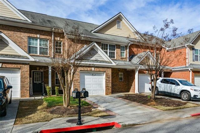 1749 Oakbrook NW Lane, Kennesaw, GA 30152