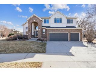 2240 Summitview Dr, Longmont, CO 80504