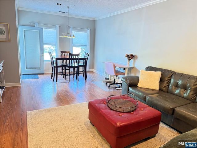 608 Brittany Drive 608, Wayne, NJ 07470
