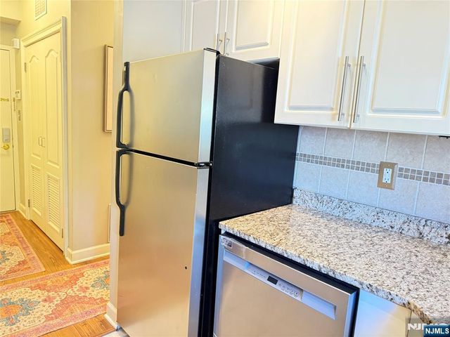 608 Brittany Drive 608, Wayne, NJ 07470