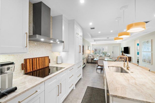 1920 S Ocean Boulevard 2-F, Delray Beach, FL 33483