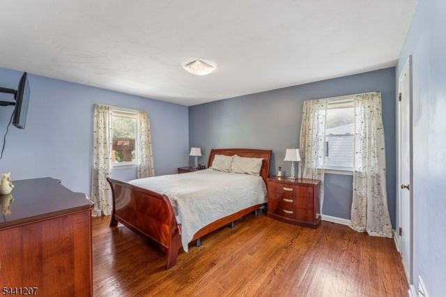 336 Darby Ln, Mountainside Boro, NJ 07092
