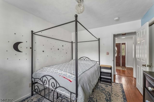 336 Darby Ln, Mountainside Boro, NJ 07092