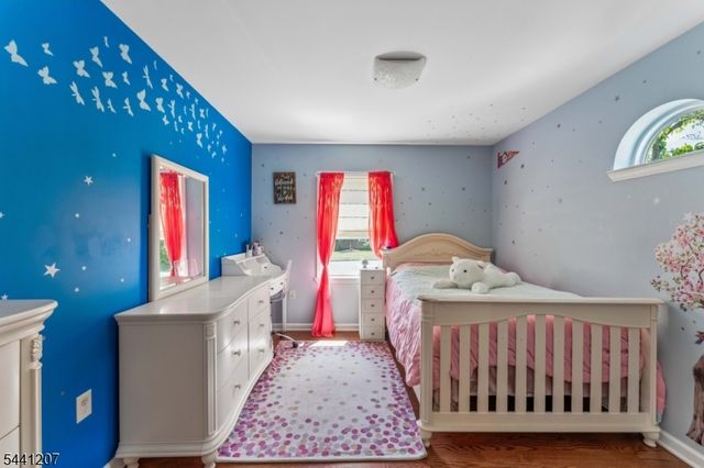 336 Darby Ln, Mountainside Boro, NJ 07092