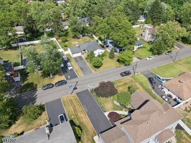 336 Darby Ln, Mountainside Boro, NJ 07092
