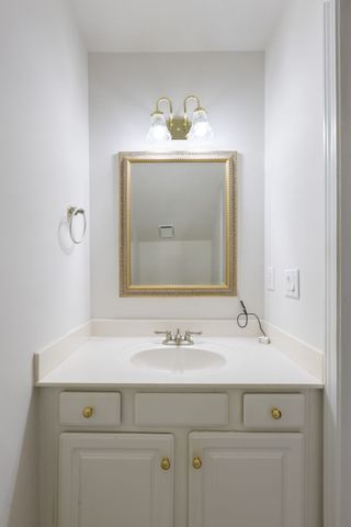 109 Carriage Ct, Brentwood, TN 37027