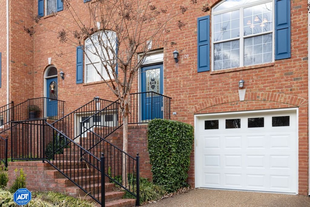 109 Carriage Ct, Brentwood, TN 37027