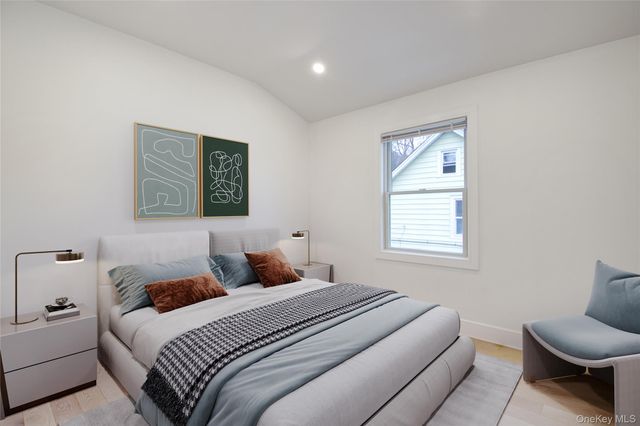 56 Kirkwood Road, Port Washington, NY 11050