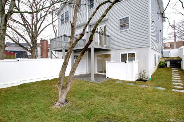 56 Kirkwood Road, Port Washington, NY 11050