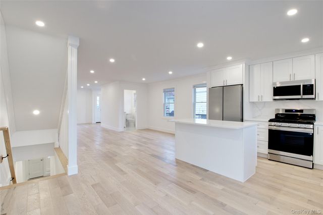 56 Kirkwood Road, Port Washington, NY 11050