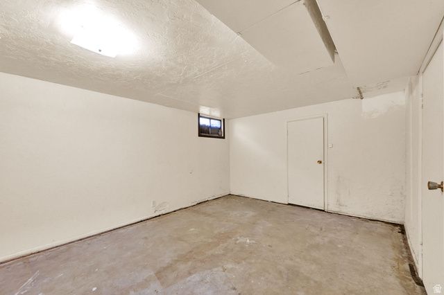 2320 TYLER AVE, Ogden, UT 84401
