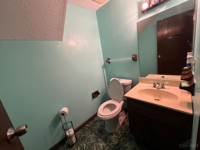 5 Knollwood Court, Fairfield, OH 45014