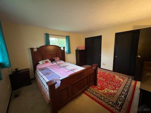 5 Knollwood Court, Fairfield, OH 45014