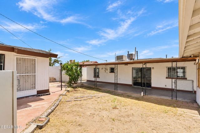 7609 MAZATLAN Drive, El Paso, TX 79915