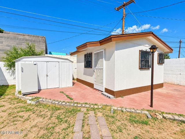 7609 MAZATLAN Drive, El Paso, TX 79915