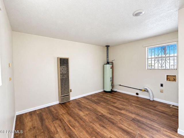 7609 MAZATLAN Drive, El Paso, TX 79915