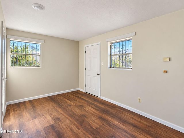 7609 MAZATLAN Drive, El Paso, TX 79915