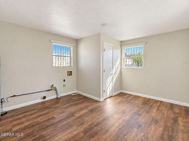 7609 MAZATLAN Drive, El Paso, TX 79915