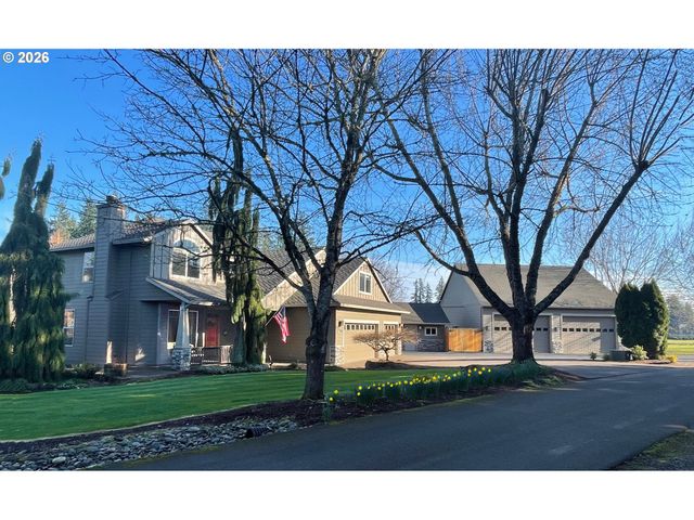 18214 S BROOKSTONE Dr, Oregon City, OR 97045