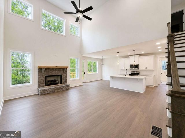 11 Ivy Stone Court SE, Cartersville, GA 30120