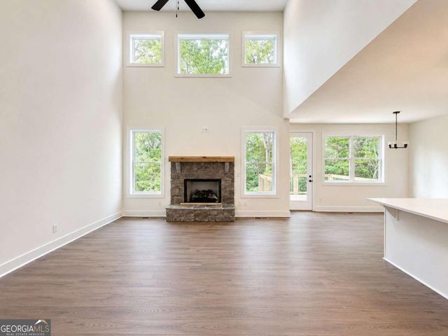 11 Ivy Stone Court SE, Cartersville, GA 30120