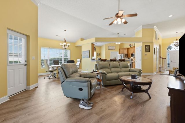 1500 Saint Thomas Circle, Myrtle Beach, SC 29577