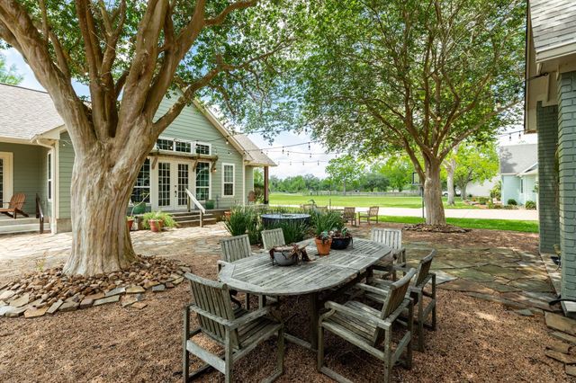 323 Cr-461b, Brazoria, TX 77422