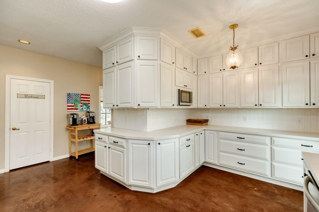 323 Cr-461b, Brazoria, TX 77422