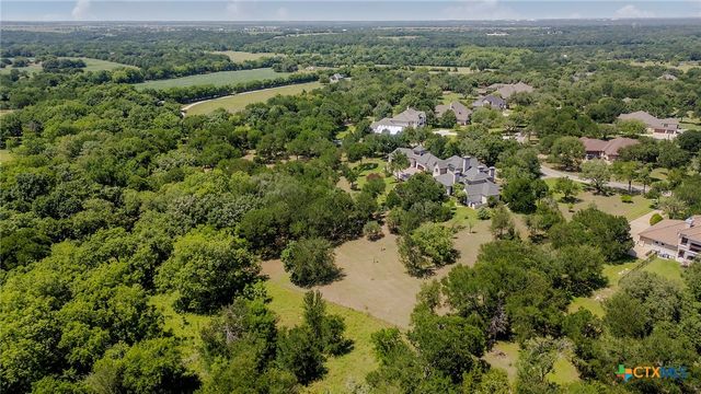 1928 Running Creek Drive, Salado, TX 76571
