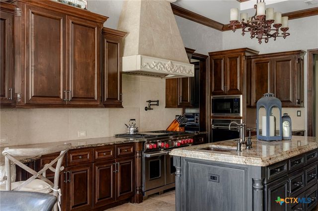1928 Running Creek Drive, Salado, TX 76571