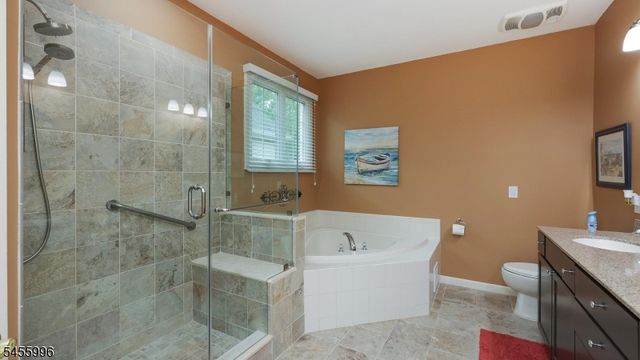 5 Constitution Way, Franklin Twp., NJ 08873