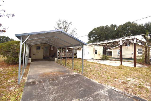 220 Fender Street, Walterboro, SC 29488