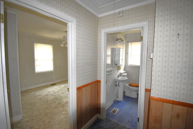 220 Fender Street, Walterboro, SC 29488