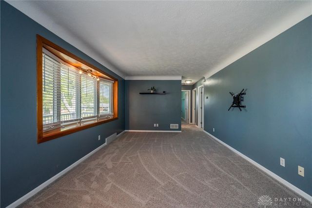 1678 Carolyn Drive, Miamisburg, OH 45342