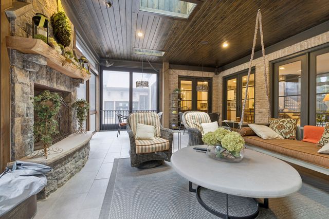 3309 Skyline Dr, Nashville, TN 37215