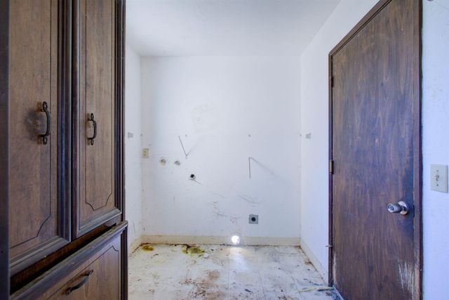 1712 Wellsford Rd, Modesto, CA 95357